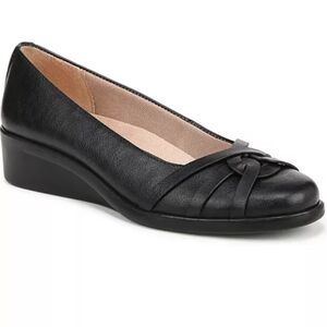 Life Stride Jorie Low Wedge Ballerina Flats